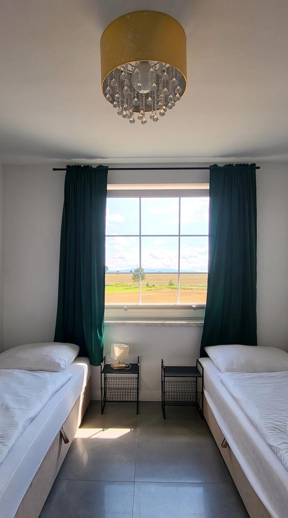 Apartamenty Czerwona Stodola クウォツコ エクステリア 写真